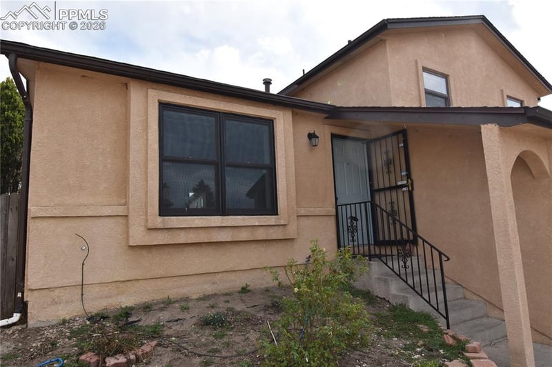 4233 Moonbeam Dr, Colorado Springs, CO 80916