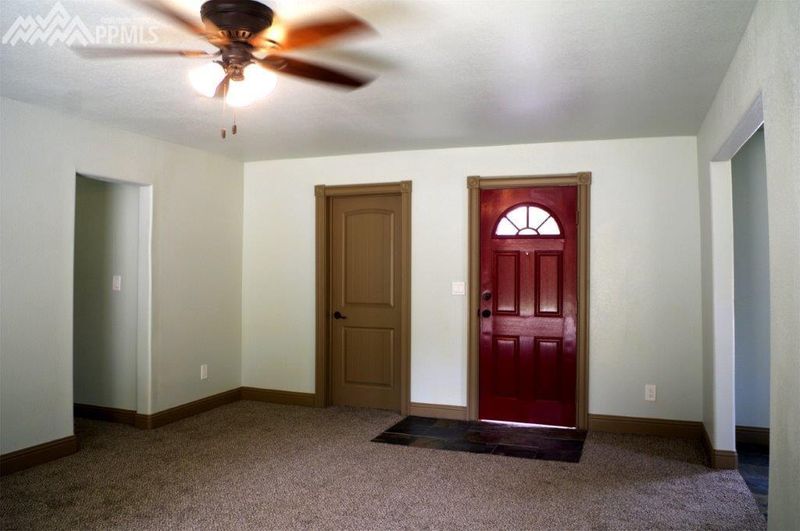 424 Mcclelland Ave, Pueblo, CO 81005