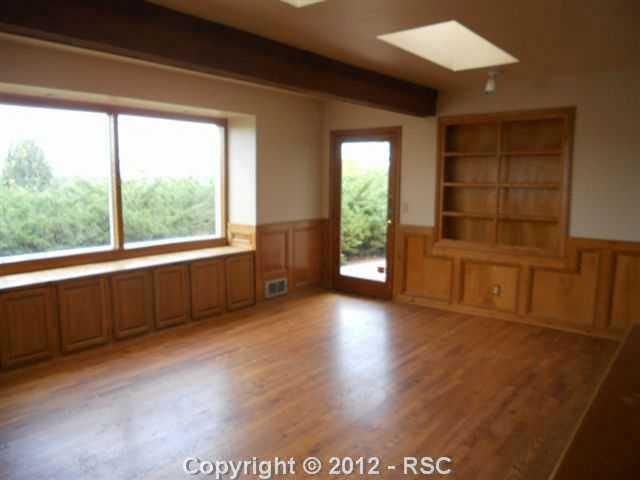 424 Pine St, Colorado Springs, CO 80906