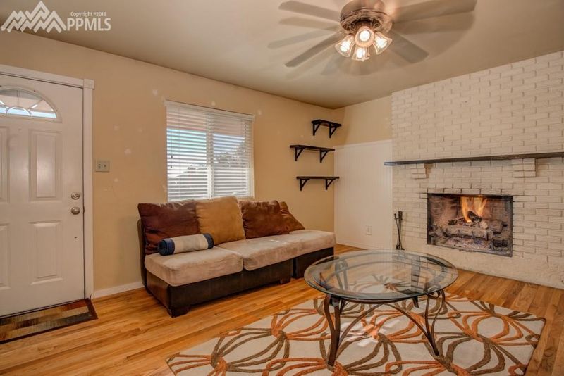4242 N Chestnut St, Colorado Springs, CO 80907