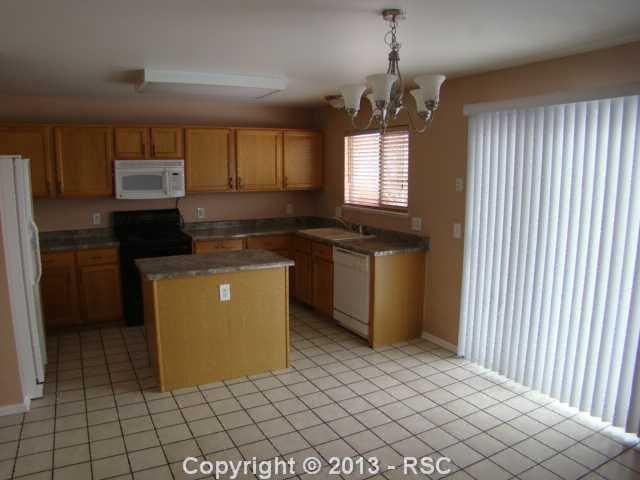 4250 Kyle Ln, Colorado Springs, CO 80916