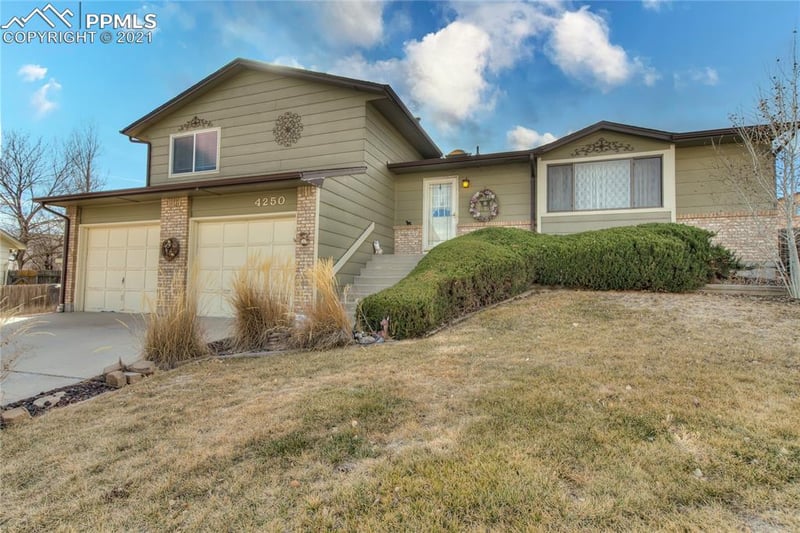 4250 Pinal Ln, Colorado Springs, CO 80911