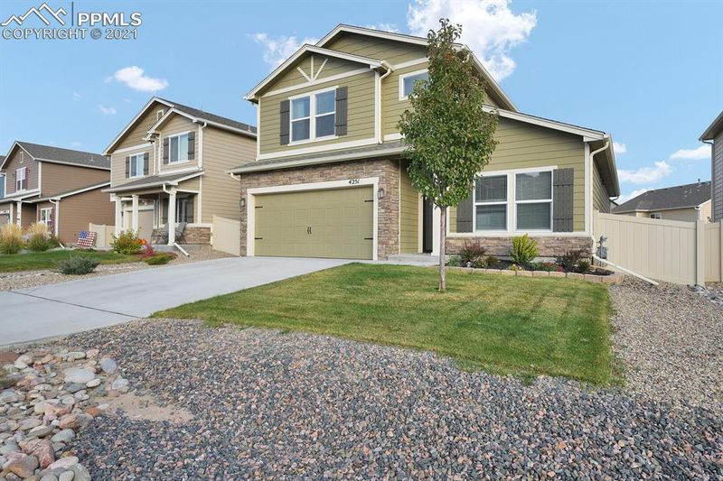 4251 Prairie Agate Dr, Colorado Springs, CO 80938