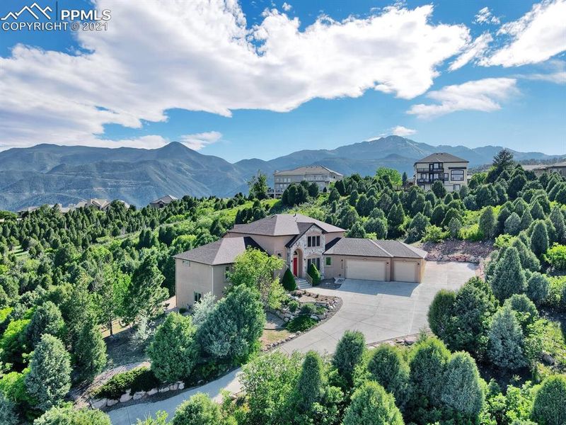 4255 Cedar Heights Dr, Colorado Springs, CO 80904