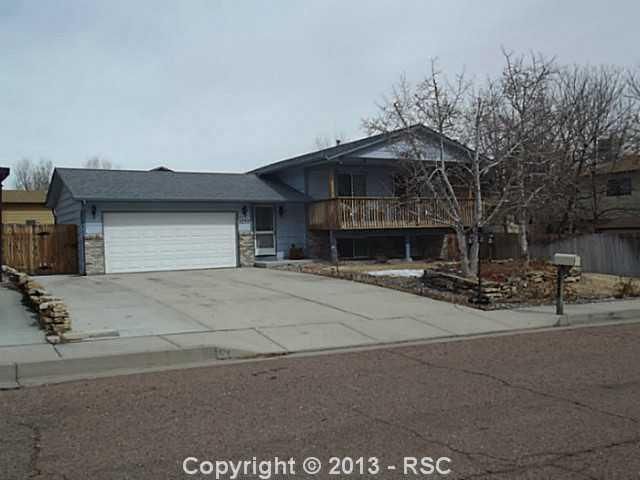4255 Chenango Dr, Colorado Springs, CO 80911