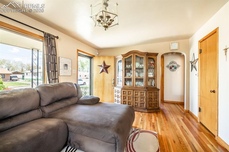 426 Scranton Ave, Pueblo, CO 81004