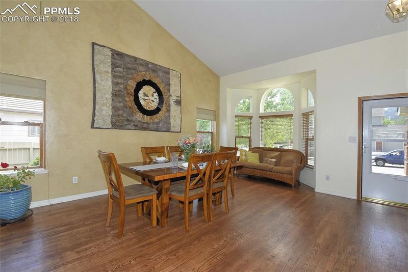 4260 Danceglen Dr, Colorado Springs, CO 80906