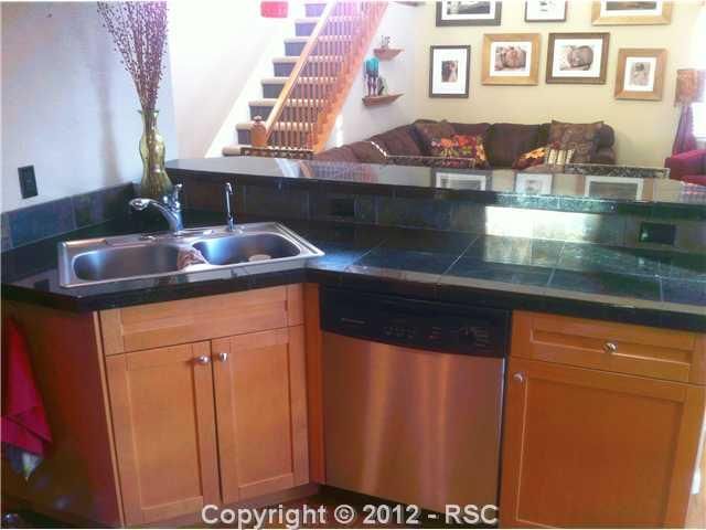 4262 Prairie Rose Cir, Castle Rock, CO 80109