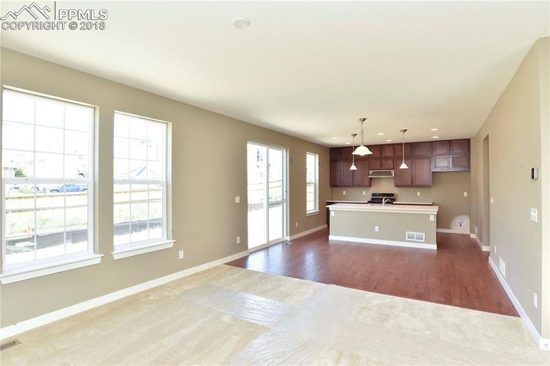 427 Tippen Pl, Castle Rock, CO 80104