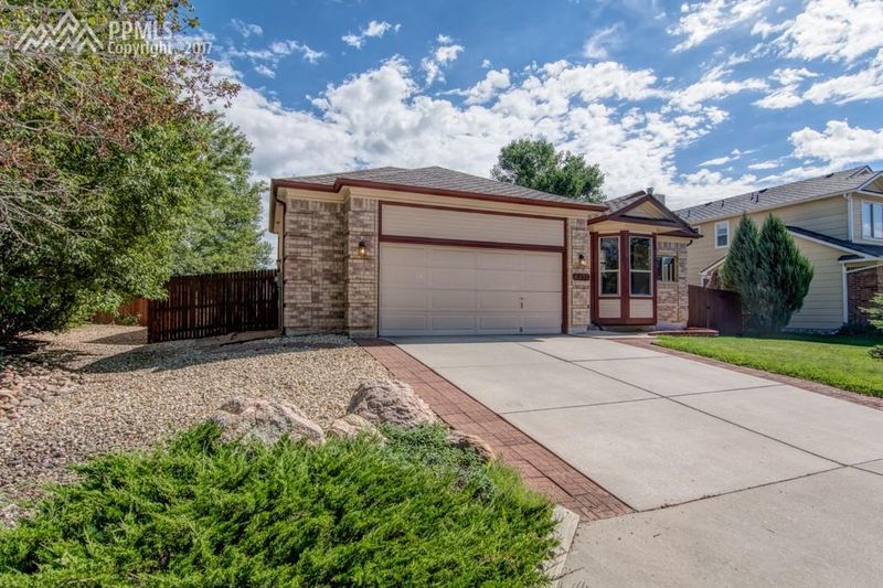 4270 Danceglen Dr, Colorado Springs, CO 80906