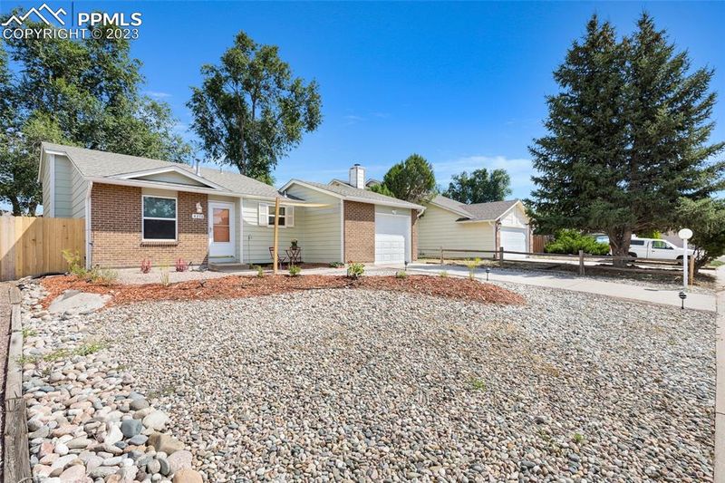 4270 Dye St, Colorado Springs, CO 80911