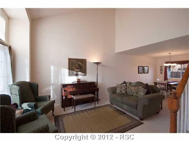 4271 Hickory Hollow Dr, Colorado Springs, CO 80922