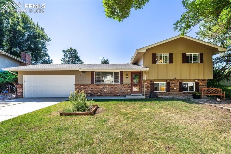 4273 S Hammock Dr, Colorado Springs, CO 80917