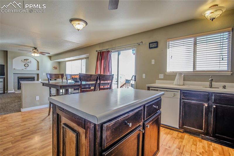 4285 Kyle Ln, Colorado Springs, CO 80916