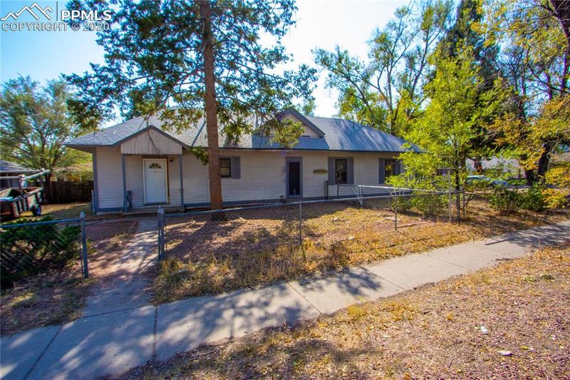 429 Swope Ave, Colorado Springs, CO 80909