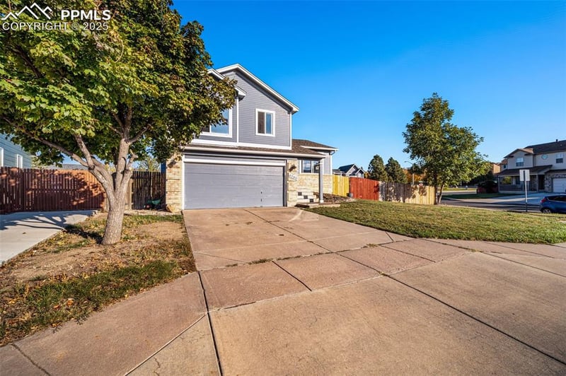 4290 Daylilly Dr, Colorado Springs, CO 80916