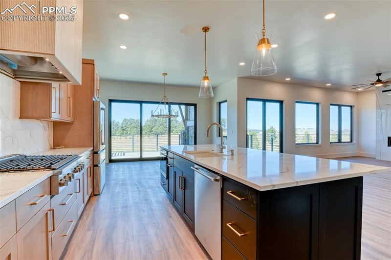 4290 Pinehurst Cir, Colorado Springs, CO 80908