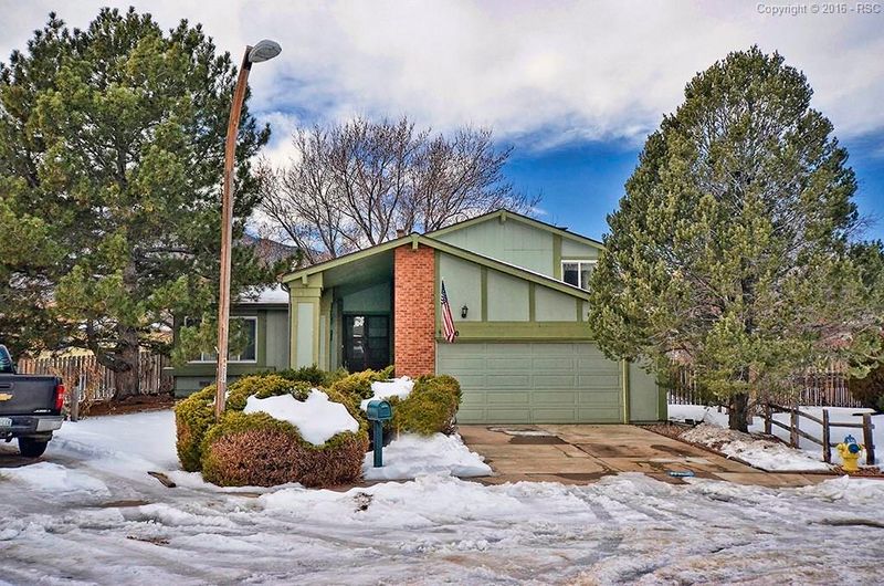 430 Red Cliff Ter, Colorado Springs, CO 80906