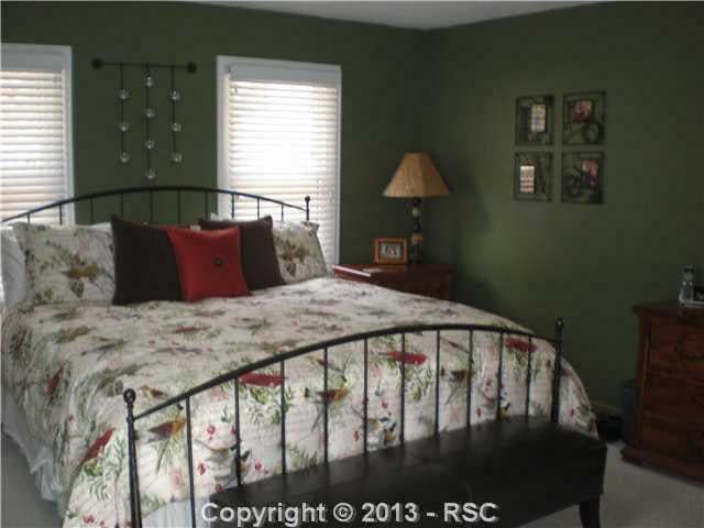 430 Shady Ln, Woodland Park, CO 80866