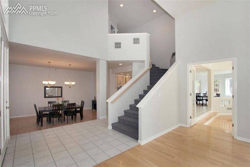 430 E Stirrup Trl, Monument, CO 80132