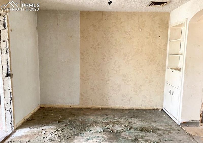 430 Yucca St, Pueblo, CO 81005