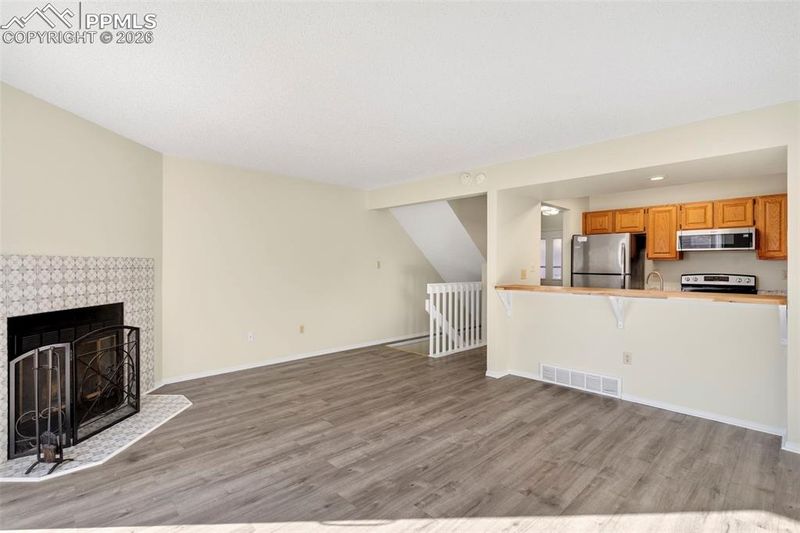 4301 Hunting Meadows Cir, Colorado Springs, CO 80916