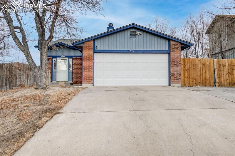 4302 E Eastcrest Cir, Colorado Springs, CO 80916
