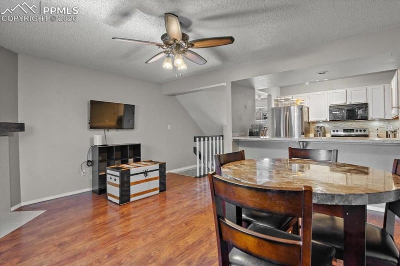 4304 Hunting Meadows Cir, Colorado Springs, CO 80916
