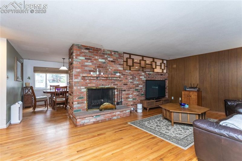 4306 Edwinstowe Ave, Colorado Springs, CO 80907