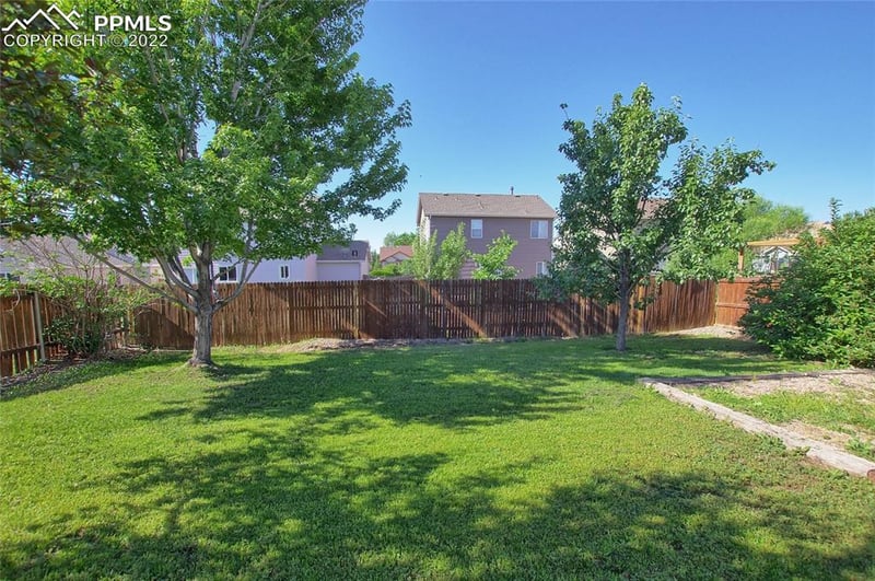 4309 Pioneer Creek Dr, Colorado Springs, CO 80922