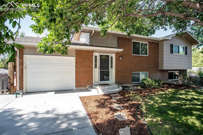 431 Squire St, Colorado Springs, CO 80911