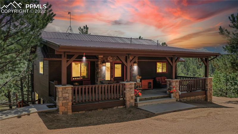 431 Twin Lakes Dr, Divide, CO 80814
