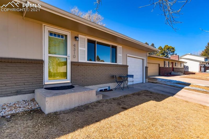 4310 Nottingham Pl, Colorado Springs, CO 80907