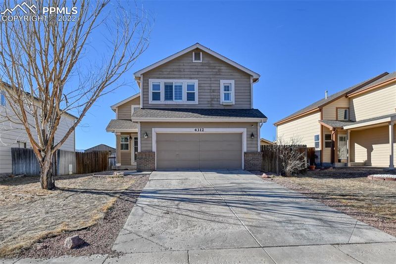 4312 Bramble Ln, Colorado Springs, CO 80925