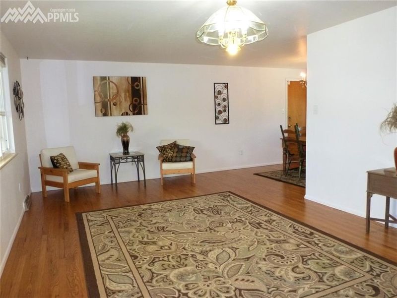4315 Womack Dr, Colorado Springs, CO 80915