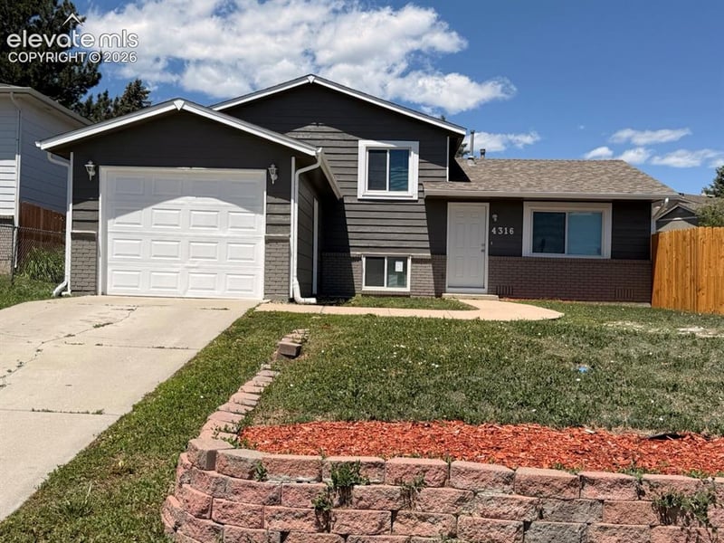 4316 College View Dr, Colorado Springs, CO 80906