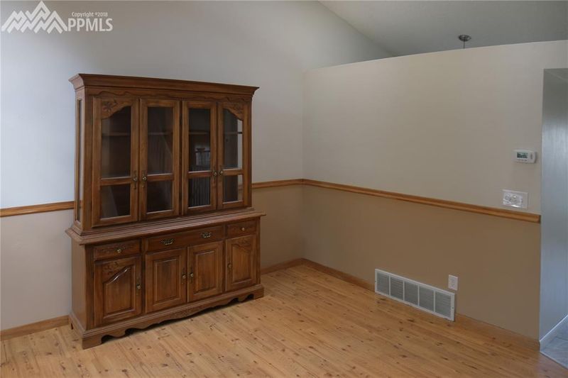 4317 Anvil Dr, Colorado Springs, CO 80925