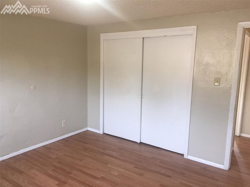 4319 Dewey Dr, Colorado Springs, CO 80916