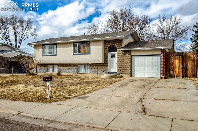 432 Eudora St, Colorado Springs, CO 80911