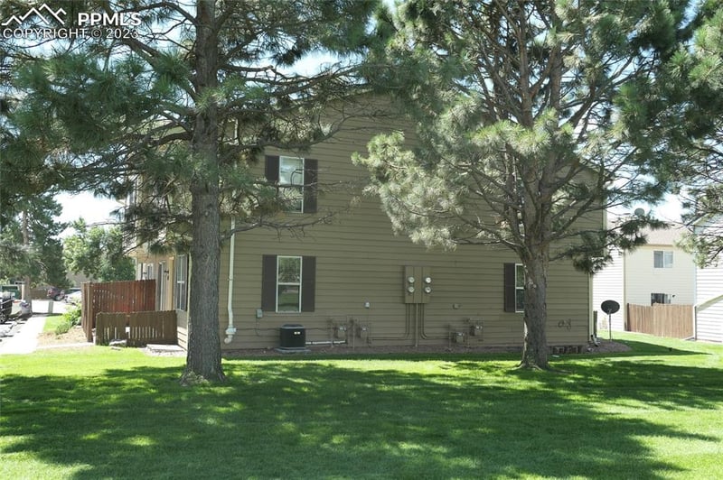 4324 Hawks Lookout Ln, Colorado Springs, CO 80916