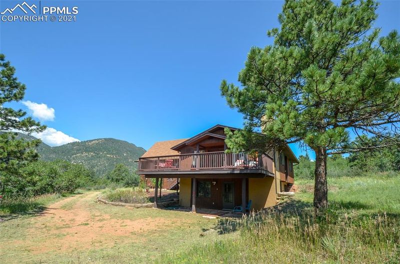 4325 Heizer St, Cascade, CO 80809