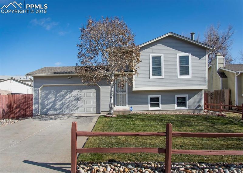 4330 Halstead Cir, Colorado Springs, CO 80916
