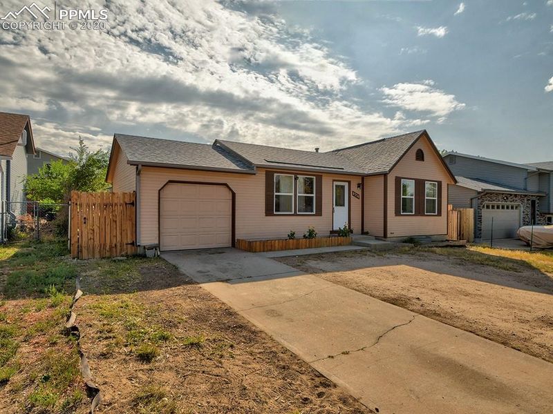 4334 Marlow Cir, Colorado Springs, CO 80916