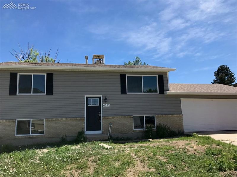 4335 Drummond St, Colorado Springs, CO 80906