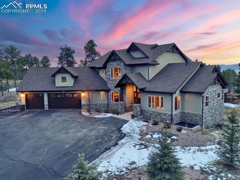 4335 Foxchase Way, Colorado Springs, CO 80908