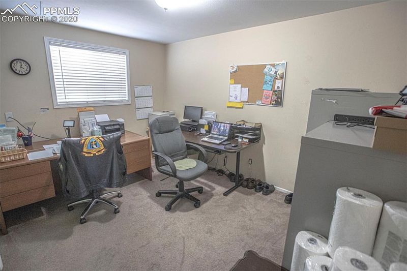 4338 N Chestnut St, Colorado Springs, CO 80907