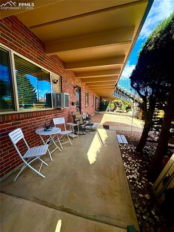 434 Valley Hi Cir #B6, Colorado Springs, CO 80910