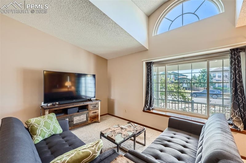 4340 Zurich Dr, Colorado Springs, CO 80920