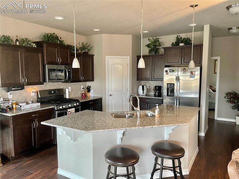 4342 Zircon Dr, Colorado Springs, CO 80938