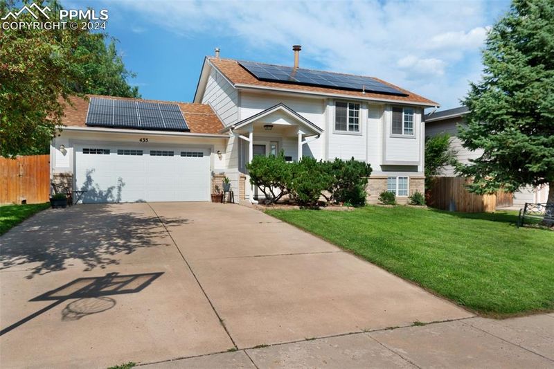 435 Athens Dr, Colorado Springs, CO 80911